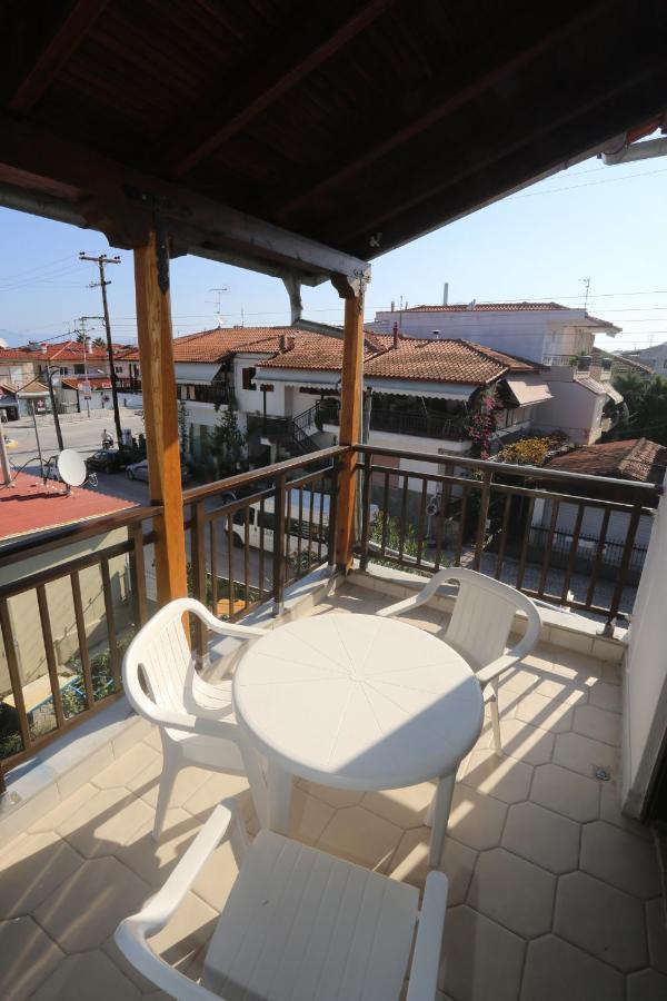 פפקוהורי Apartments Villa Castor מראה חיצוני תמונה