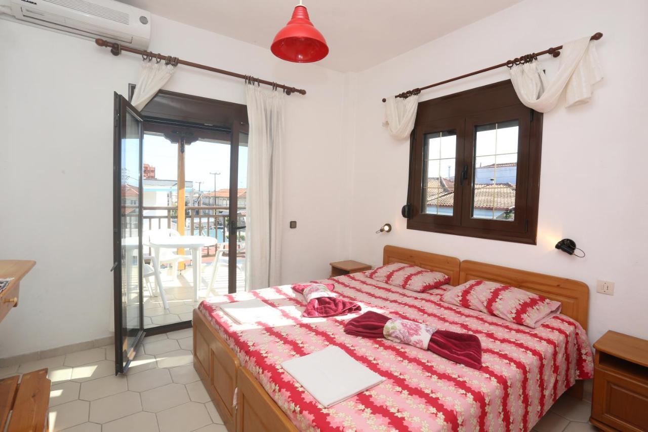 פפקוהורי Apartments Villa Castor מראה חיצוני תמונה