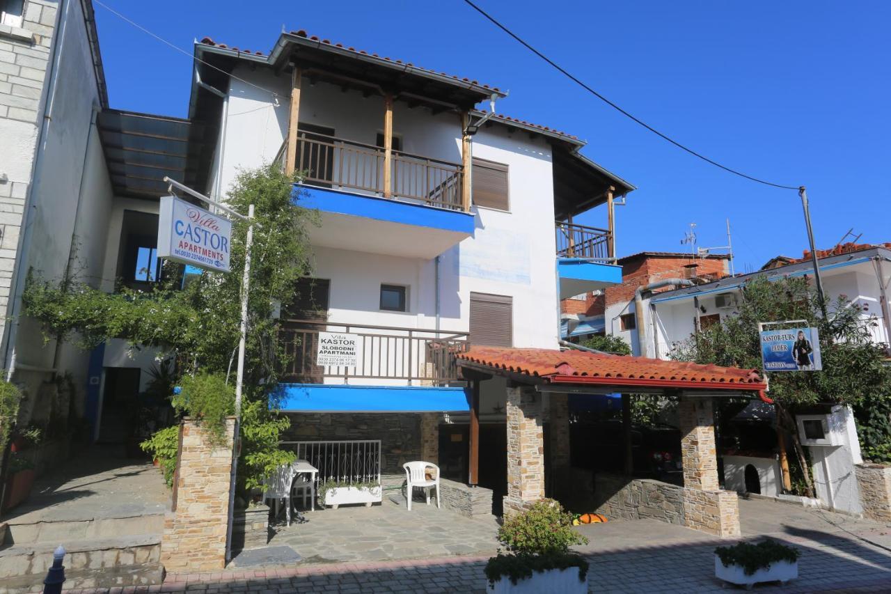 פפקוהורי Apartments Villa Castor מראה חיצוני תמונה