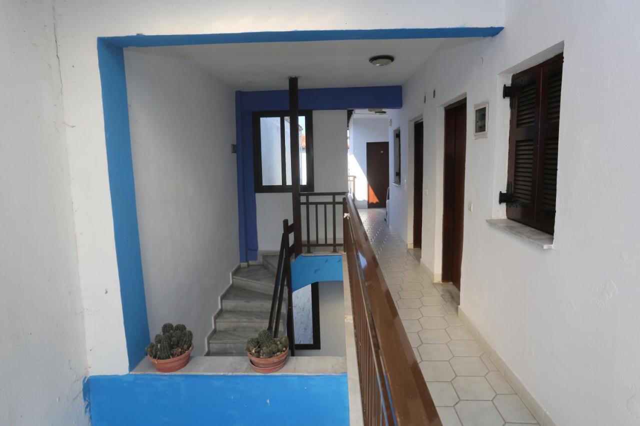 פפקוהורי Apartments Villa Castor מראה חיצוני תמונה