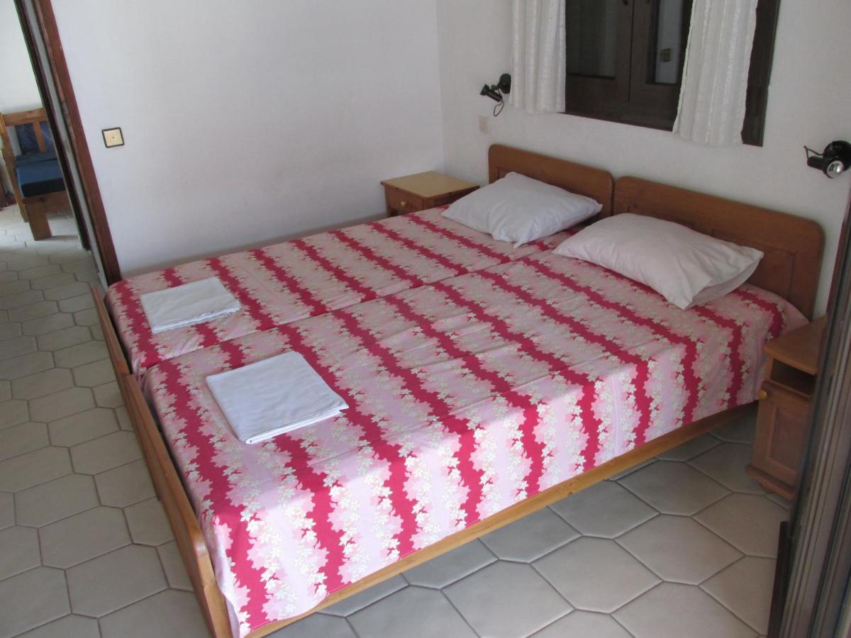 פפקוהורי Apartments Villa Castor מראה חיצוני תמונה