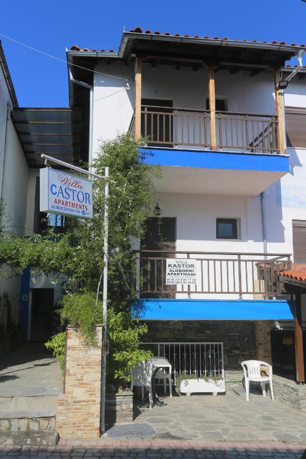 פפקוהורי Apartments Villa Castor מראה חיצוני תמונה